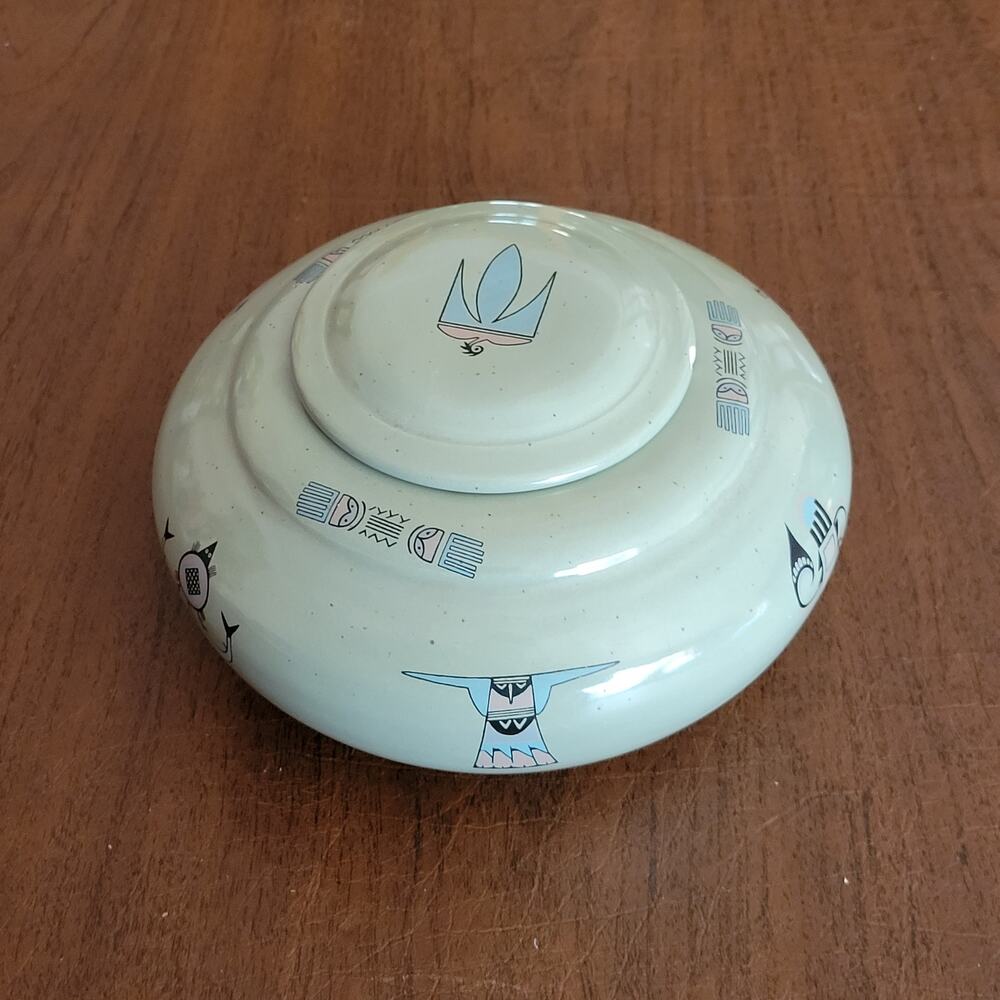 Vintage Native American stoneware pottery lidded bowl 1989